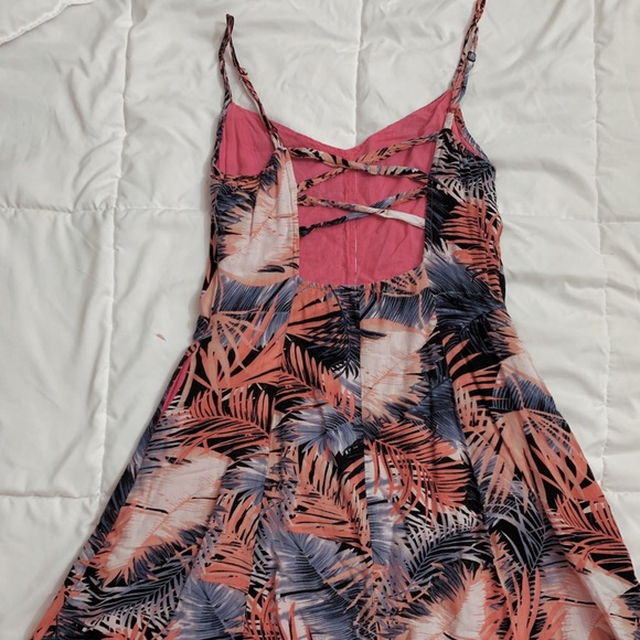 FOLDED & HUNG Hawaiian Print Dress - Picture 2 of 3